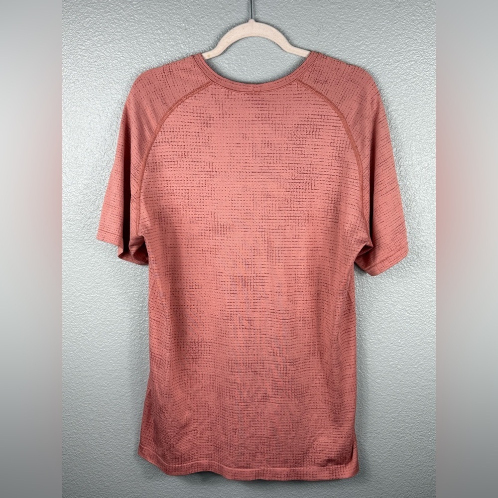 Lululemon Metal Vent Tech Short Sleeve 2.0 Men’s Grid Mulled Wine Activewear Top - Picture 6 of 8